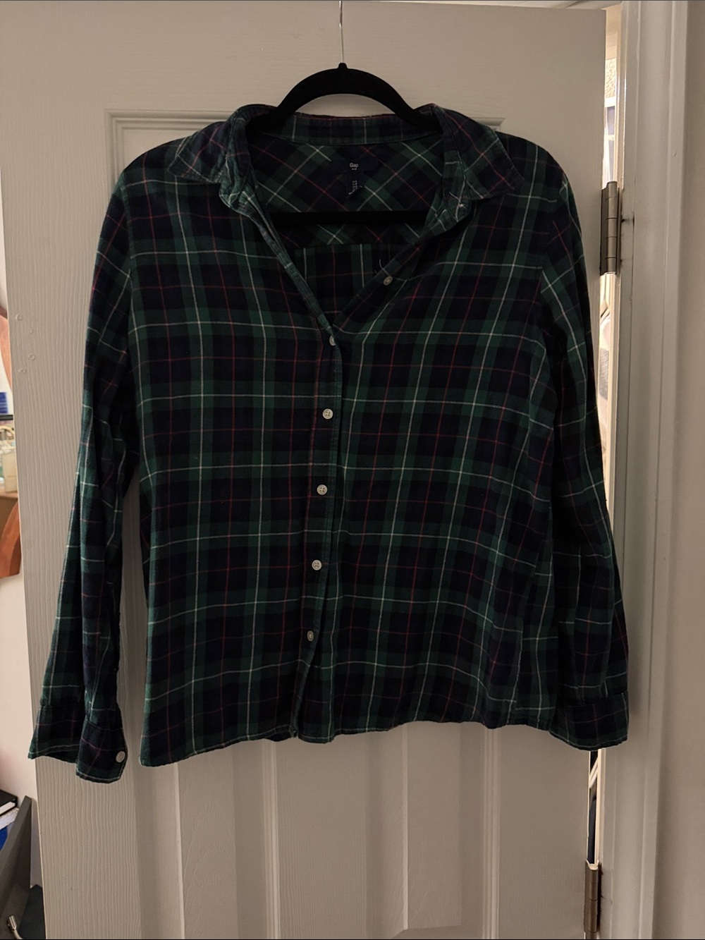 Vintage GAP Dark Green and Navy Plaid Button-Down Shirt